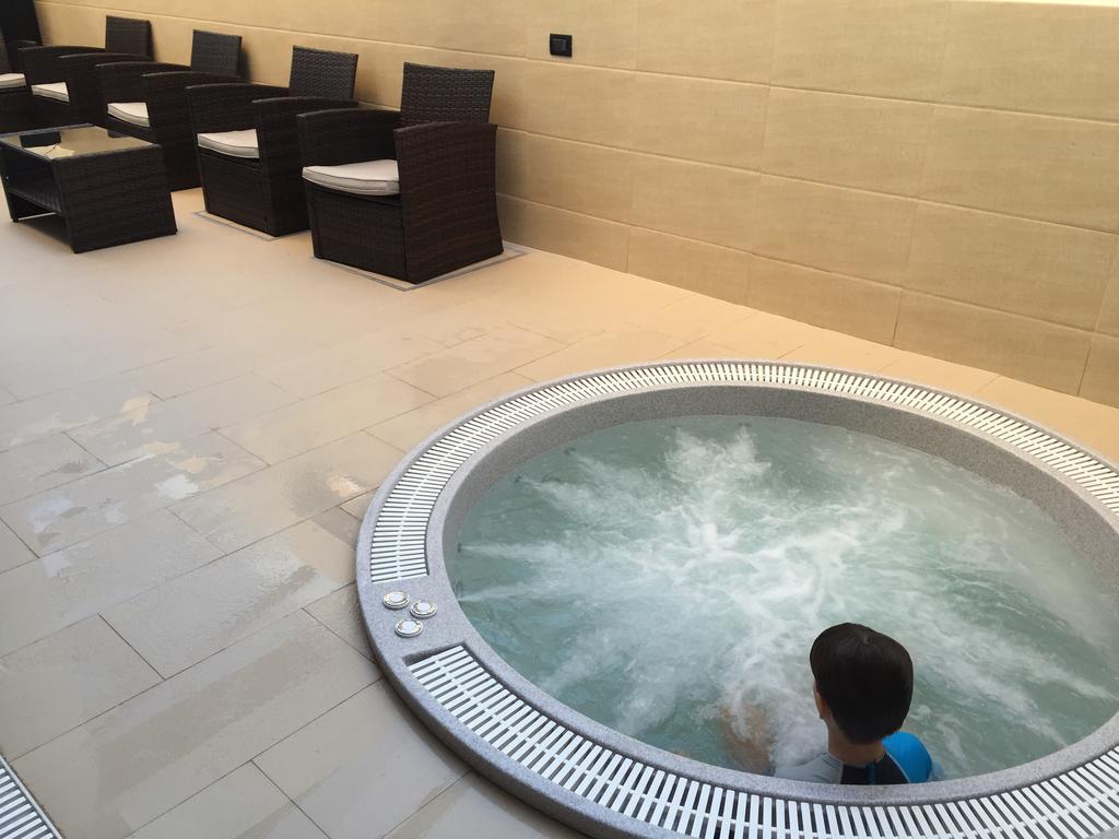 Pensiunea Royal Spa Piatra Neamţ Exterior foto